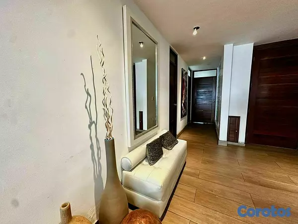 penthouses - Penthouse Espacioso de Dos Niveles en El Vergel 2