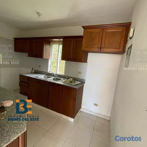 casas - Se Vende Esta Casa- Una Oportunidad Única Para Com 3