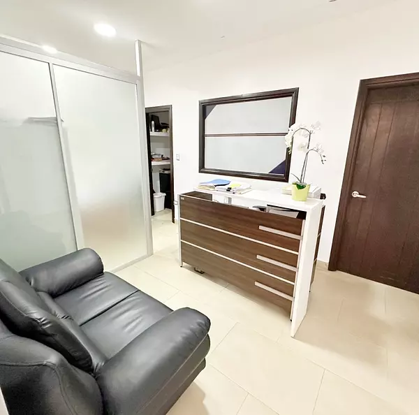 oficinas y locales comerciales - Local comercial en Venta  3