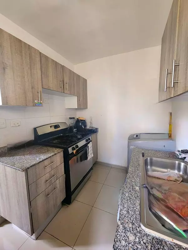 apartamentos - 
Apartamento en venta entre el Mirador Sur y la avenida Independecia 4