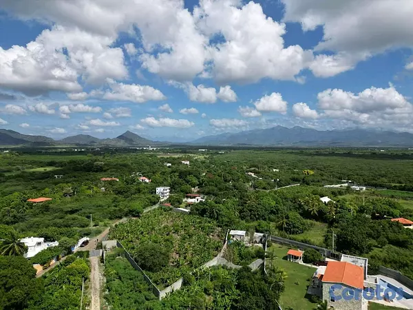 solares y terrenos - Solar en VENTA de 4,091.66 m² con ubicación estratégica. 2