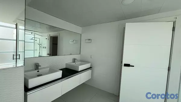 apartamentos - Exclusivo Apartamento de 160 m² en Piantini | Línea Blanca | US$1,500 mensuales 5