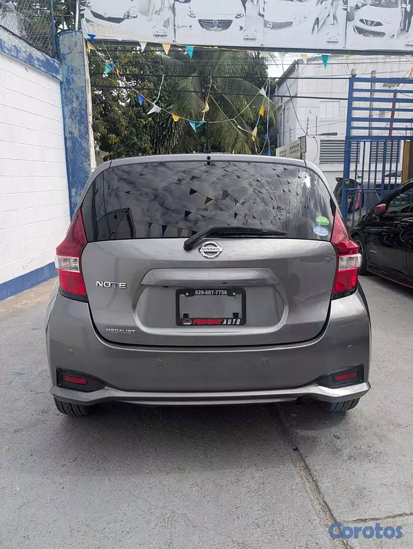 carros - NISSAN NOTE MEDALLIST 2018 6
