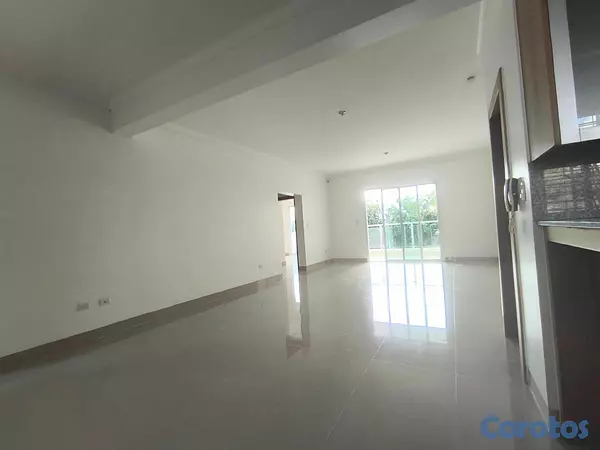 apartamentos - Se alquila amplio apartamento en Los Álamos 3