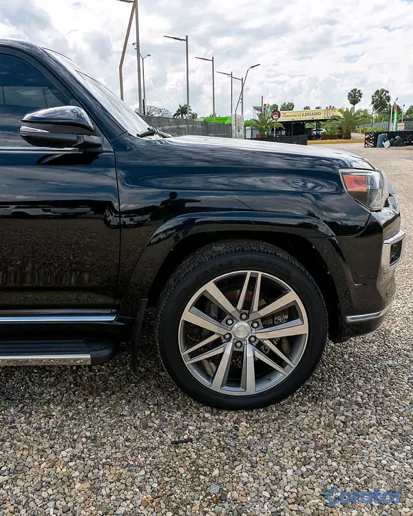 jeepetas y camionetas - Toyota 4runner limited 2016 3
