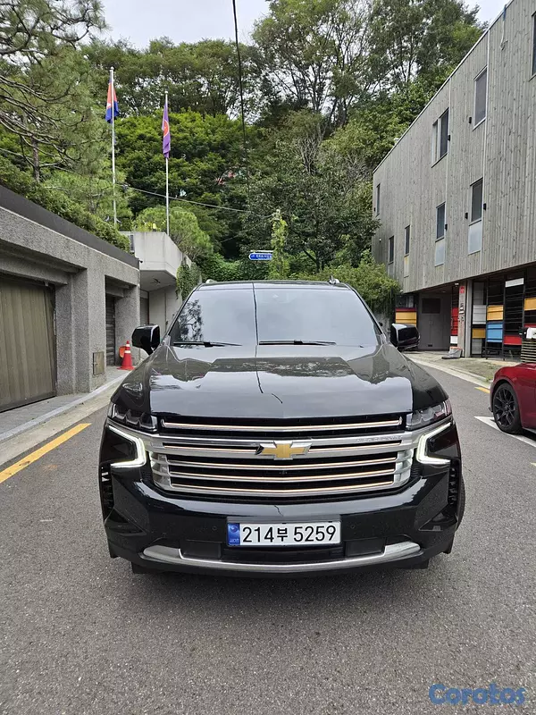 jeepetas y camionetas - CHEVROLET TAHOE HIGHCOUNTRY 2023 NEGRO GASOLINA 5