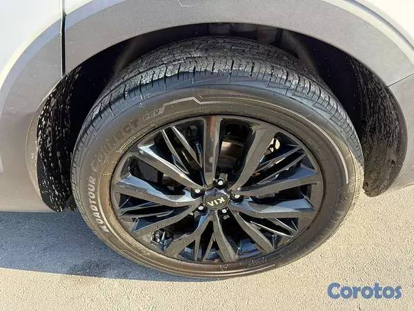 jeepetas y camionetas - Kia Telluride SX 2020 19