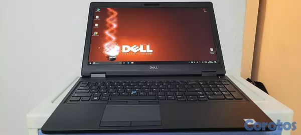 computadoras y laptops - Laptop Dell 5590 Touch 17 Pulg Core i7 2.11ghz 8va Gen Ram 16gb ddr4 Disco 512GB 1