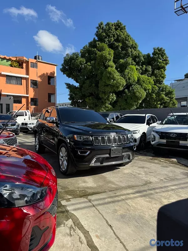jeepetas y camionetas - Jeep Grand Cherokee Limited 2017 2