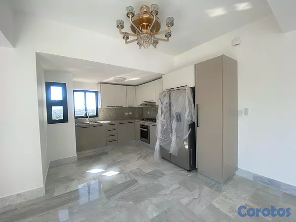 apartamentos - Piso alto de renta en La Esmeralda, Santiago 4