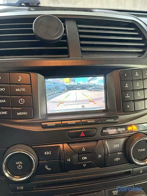 jeepetas y camionetas - Ford Explorer xlt 2018 5