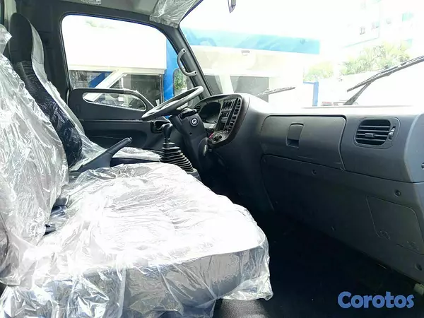 camiones y vehiculos pesados - HYUNDAI HD-65 2023 (o kms) 2