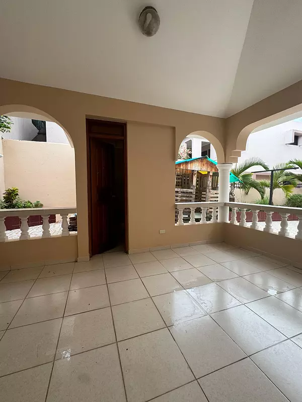 casas - Vendo Casa en SANTIAGO  8