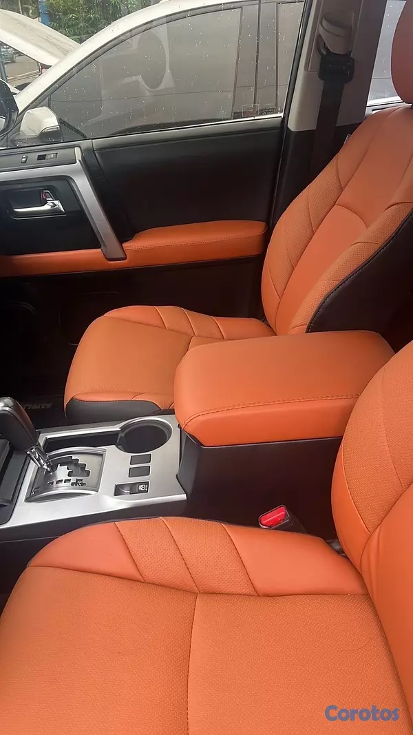 jeepetas y camionetas - Toyota 4Runner 2020 SR5 4x4 – Dominio total del camino 3