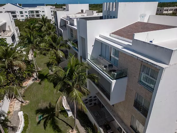 casas vacacionales y villas - Amplias Villas en Punta Cana a minutos del Mar 10
