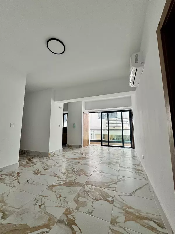 apartamentos - Alquilo apartamento con Línea blanca en Piantini. 5