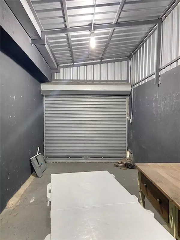 oficinas y locales comerciales - Local en zona céntrica y comercial 3