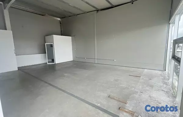 oficinas y locales comerciales - Nave comercial e industrial en bávaro punta cana 4