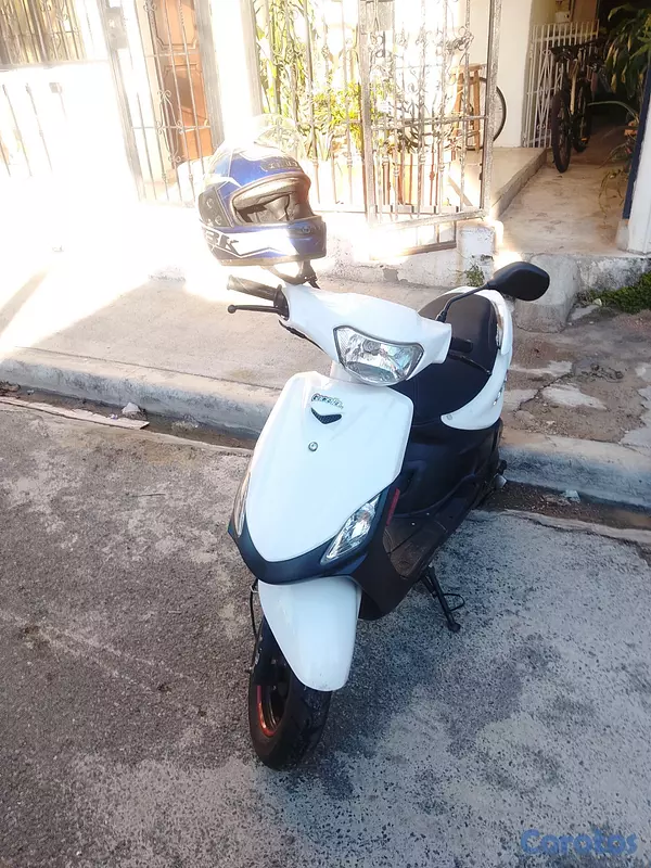 motores y pasolas - Estándar poco uso todo original  8