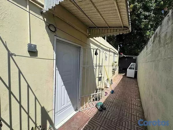 oficinas y locales comerciales - Local Comercial en Venta – Santo Domingo Este, Alma Rosa II 3