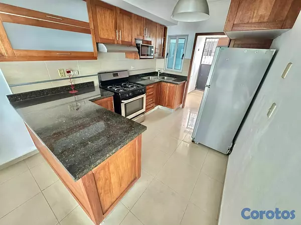 apartamentos - Alquilo apartamento amueblado en Piantini  10