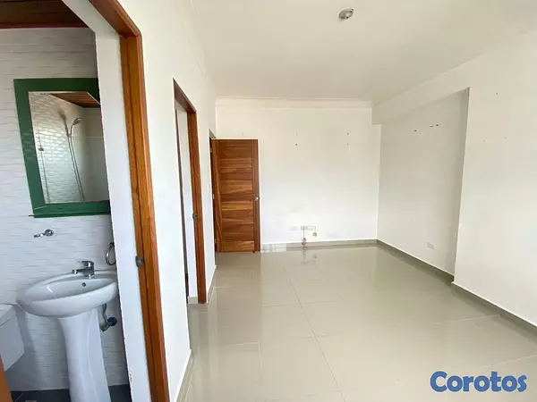 apartamentos - venta de apartamento 6to piso de 134mts Evaristo morales Distrito Nacional  10