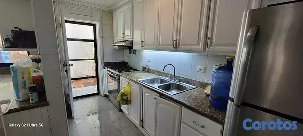 casas - VENDO Hermosa Casa con 1,214 Metros En Lomas de Arroyo Hondo
CODIGO: PD477 3