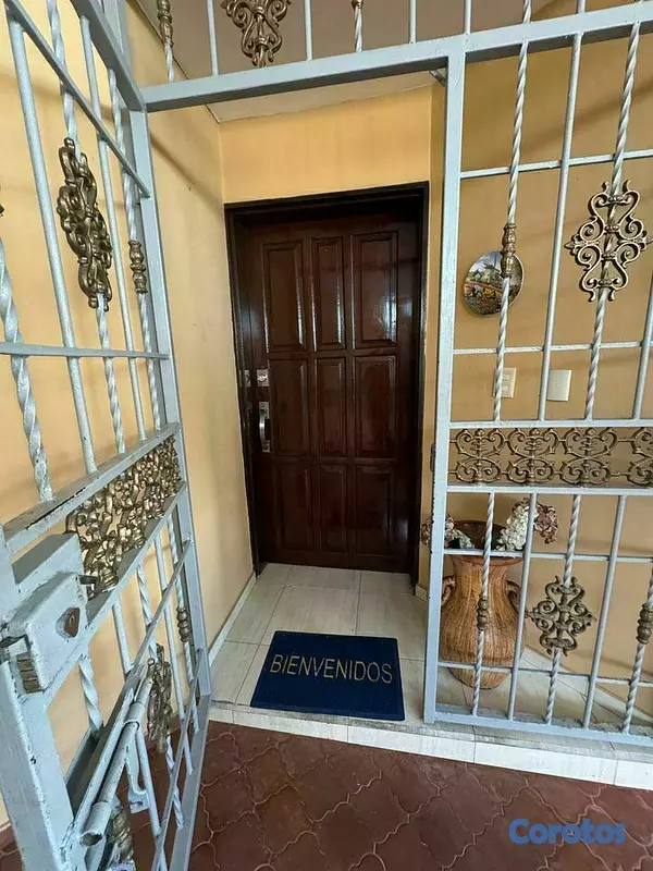 casas - Alquilo casa para fines comerciales en viejo arroy 9