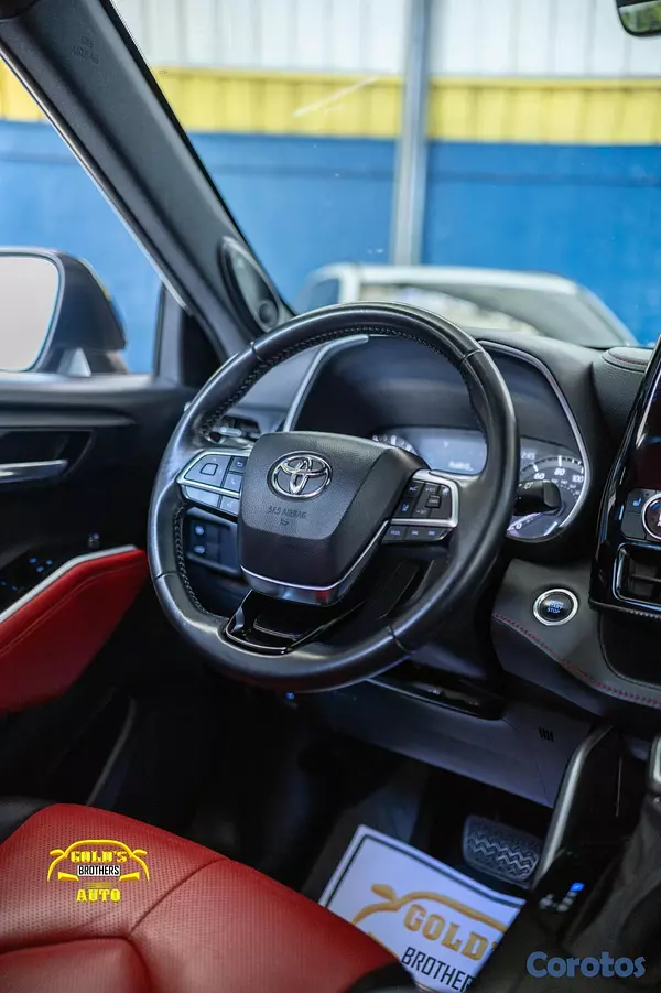 jeepetas y camionetas - Toyota Highlander XSE 2021 Recien Importada Clean 9