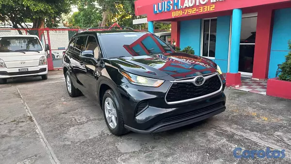jeepetas y camionetas - Toyota Highlander Limited año 2021 1