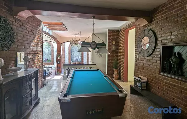 casas - VENDO AMPLIA CASA ESTILO COLONIAL EN GASCUE 3