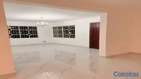 casas - CASA EN VENTA EN LOS JARDINES DEL NORTE, SANTIAGO. 10
