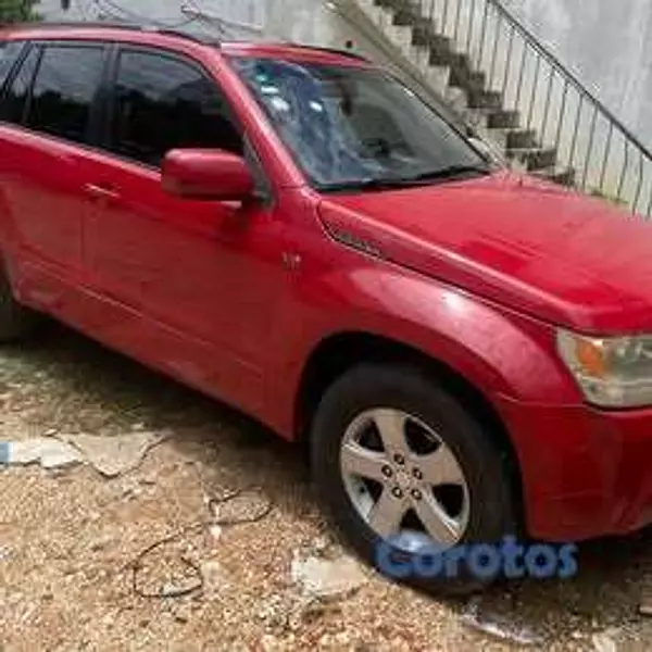 jeepetas y camionetas - Vendo Suzuki Gran Vitara 2006 de oportunidad 4