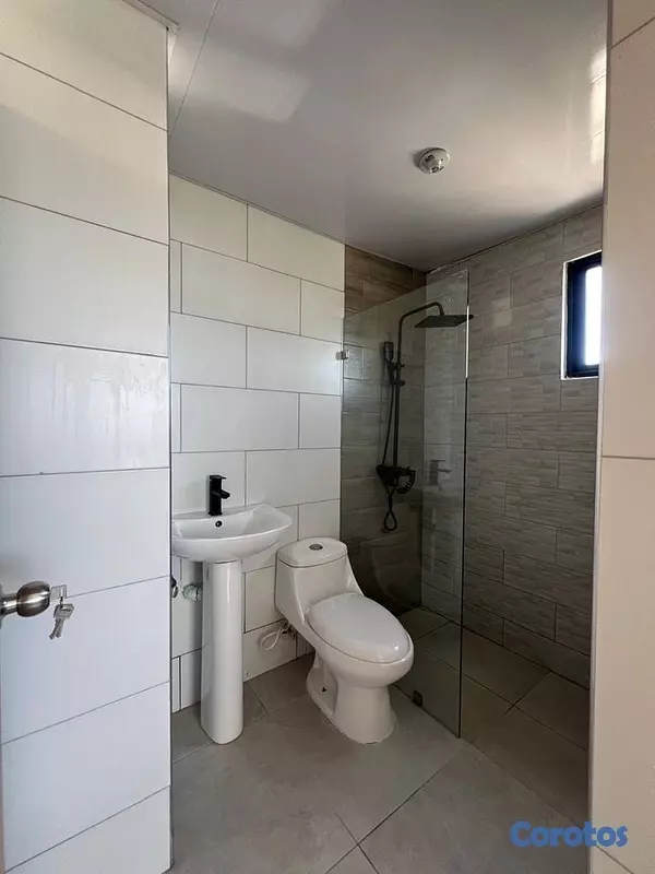 apartamentos - Vendo Apartamento de venta en los Corales del Sur📍
 4