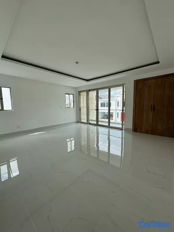 casas - Vendo Hermosa casa en residencial privilegiado  2