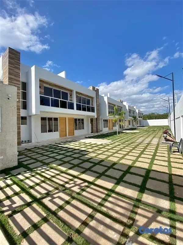 casas vacacionales y villas - Venta de villas tipo townhouse en Juan dolio a 5 minutos de la playa  5