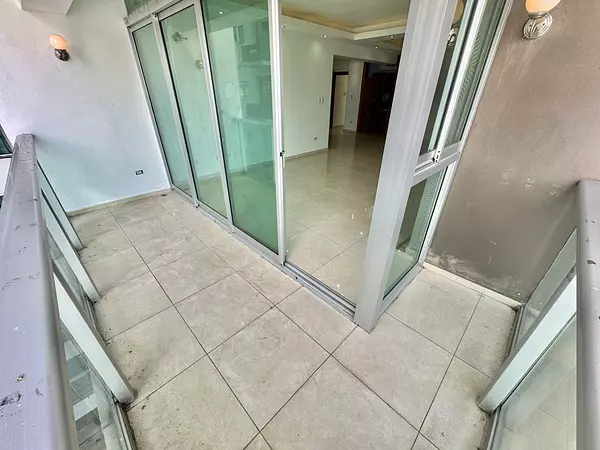 apartamentos - Vendo apartamento en Evaristo Morales  4