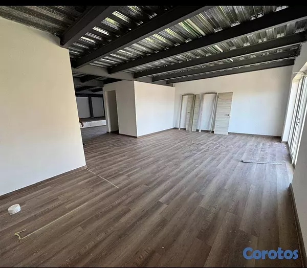 oficinas y locales comerciales - Alquilo Oficina en Bella Vista 4