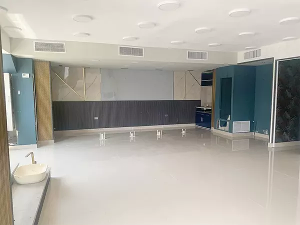 oficinas y locales comerciales - Local céntrico en Bella vista  5