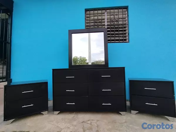 muebles y colchones - Gavetero con espejo y mesa de noche  4