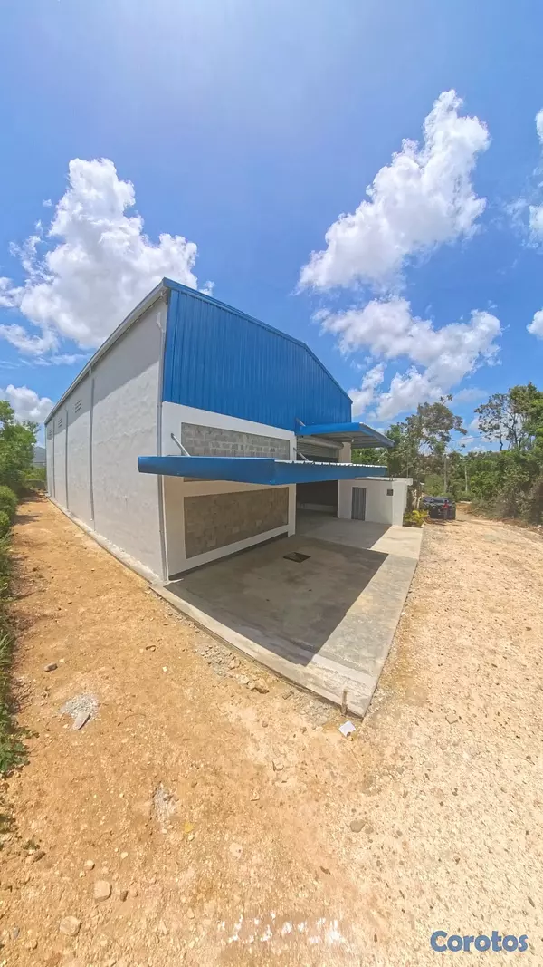 oficinas y locales comerciales - Nave Industrial en Alquier 8