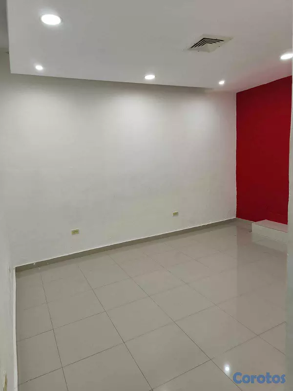 oficinas y locales comerciales - Local comercial en alquiler – La Julia, Santo Domi 8
