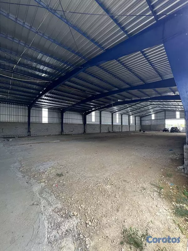 oficinas y locales comerciales - Nave industrial de 1750 M2 en Haina 6