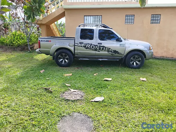 jeepetas y camionetas - Nissan Frontier 2004, como la ve en la foto.
 6