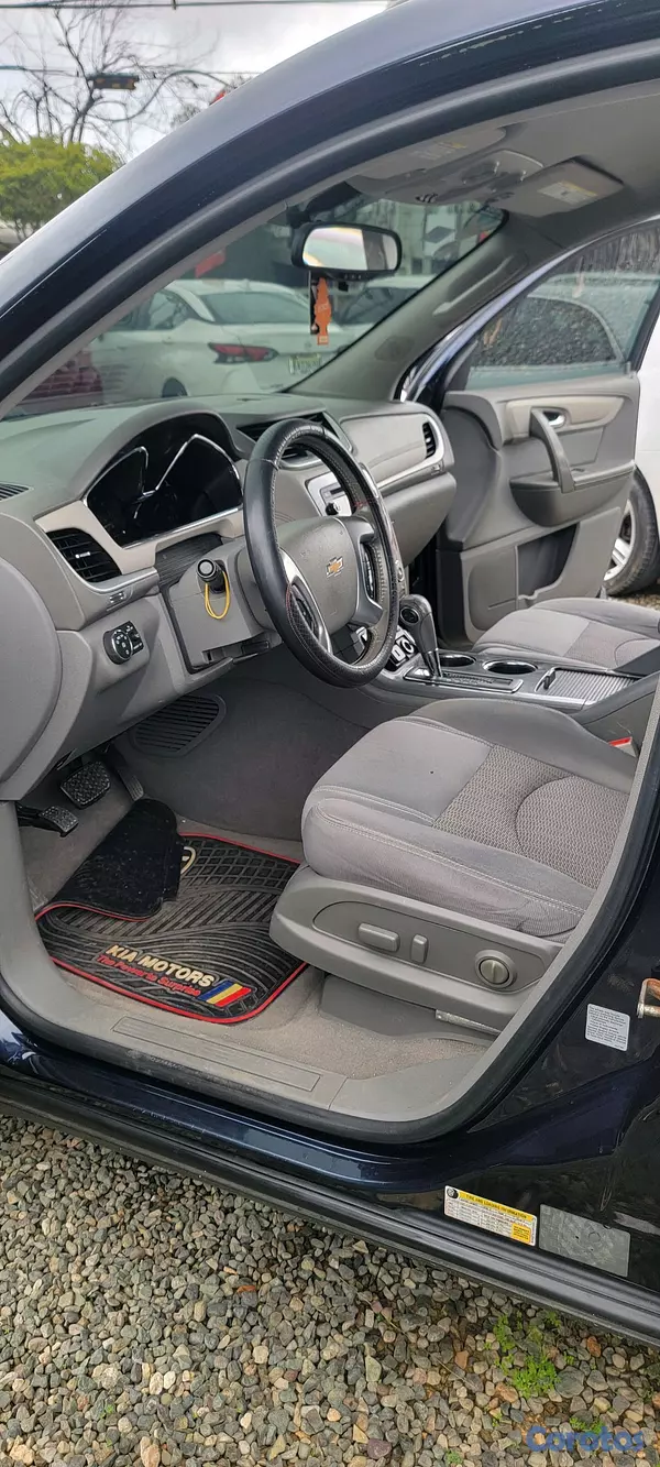 jeepetas y camionetas - CHEVROLET TRAVERSE 2017 8
