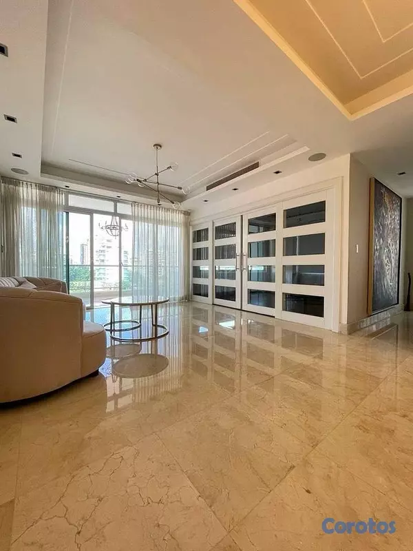 apartamentos - vendo piantini tres habitaciones con su baño tres parqueos balcón amplio  5