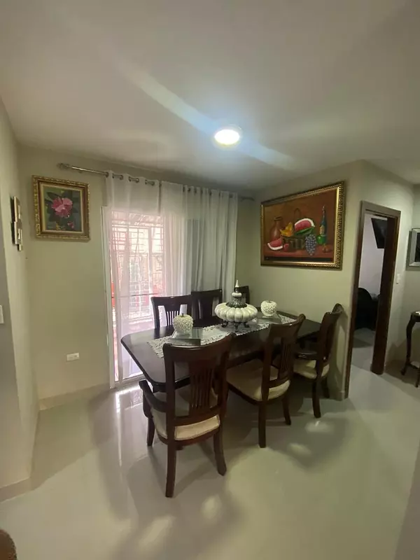 apartamentos - PRIMER PISO CON TERRAZA Y PISCINA Airbnb SANTIAGO 4