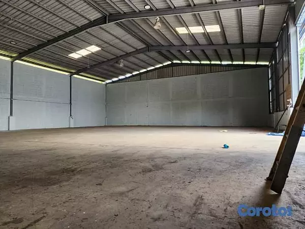 otros inmuebles - Nave Industrial  📍 autopista Duarte – Ubicación Estratégica  A pasos de cerinca 6