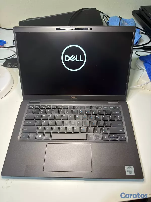 computadoras y laptops - laptop dell latitude 7400 i5 8va Gen/8GB/128SSD CÓMO NUEVO  2