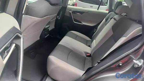 jeepetas y camionetas - Toyota Rav4 año 2021 Gris en ESPECIAL 3